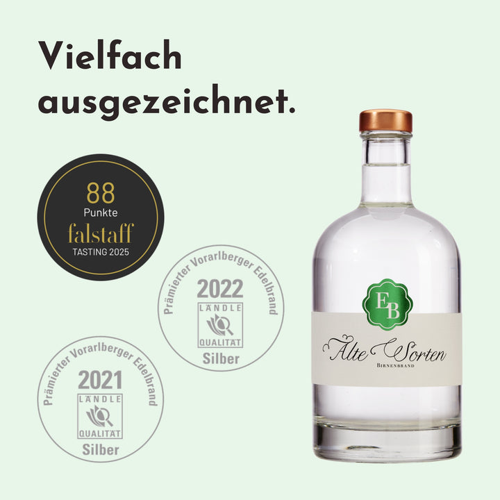 Birnenschnaps Alte Sorten mit 88 Punkten beim Falstaff Tasting 2025 und Silber bei der Vorarlberger Landesprämierung 2022 und 2021.
