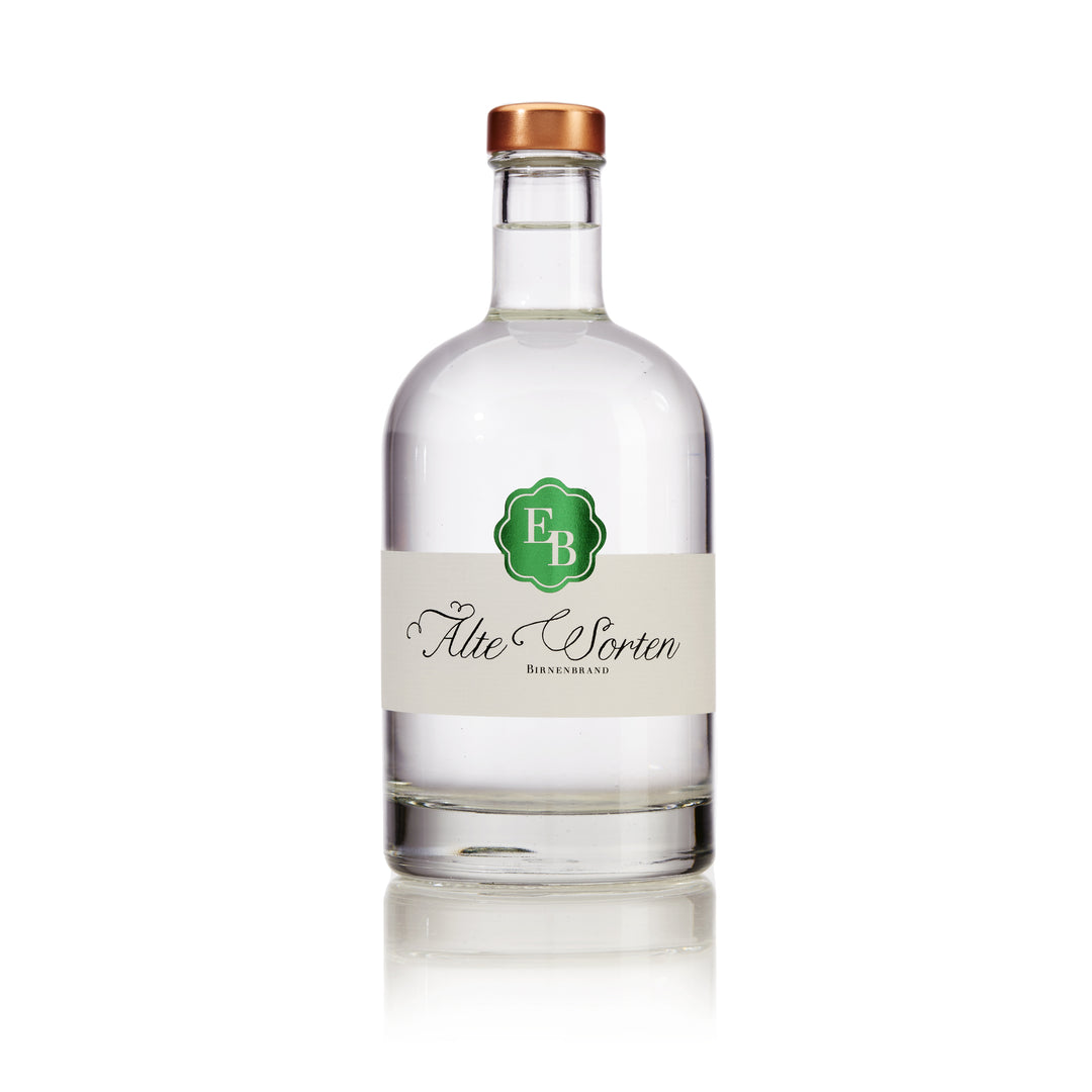 Flasche Birnenschnaps Alte Sorten der Destillerie Brunner.