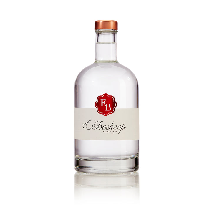 Flasche Boskoop Apfelschnaps aus Tafelobst der Destillerie Brunner.
