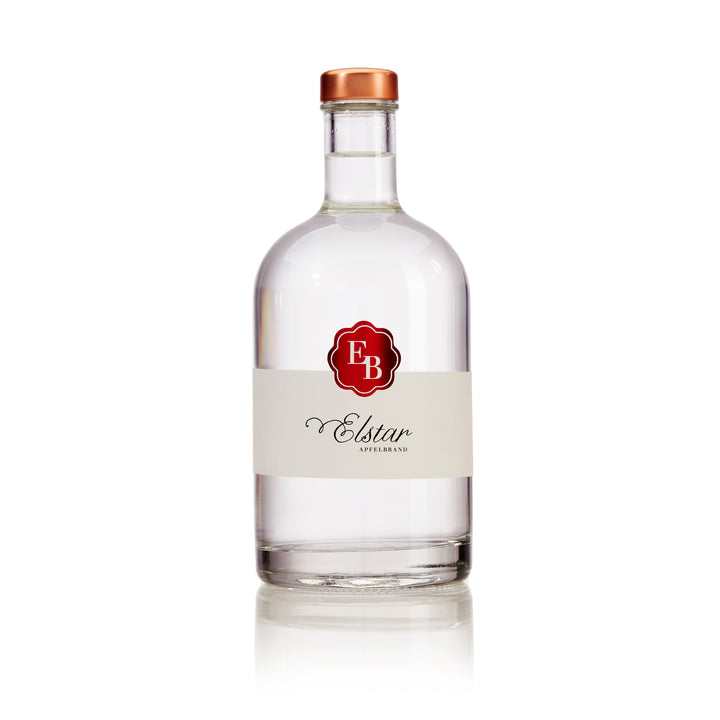 Flasche Elstar Apfelschnaps der Destillerie Brunner.