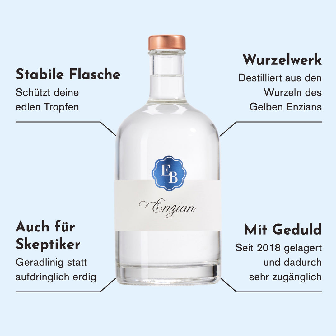 Merkmale des Enzian Schnaps: aus der Wurzel des Gelben Enzians, geradlinig statt aufdringlich erdig, seit 2018 gelagert und dadurch besonders zugänglich.