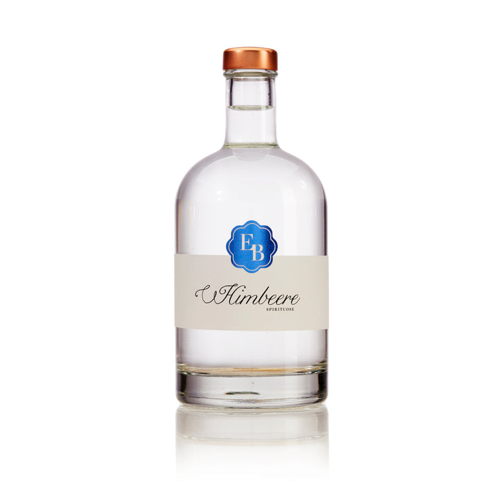 Flasche Himbeergeist der Destillerie Brunner.