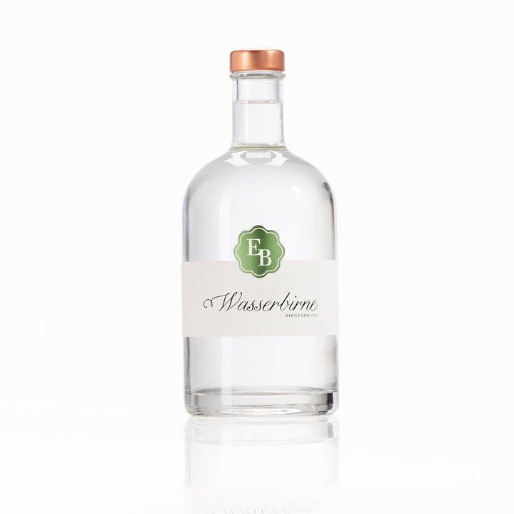 Flasche Schweizer Wasserbirne Schnaps der Destillerie Brunner.