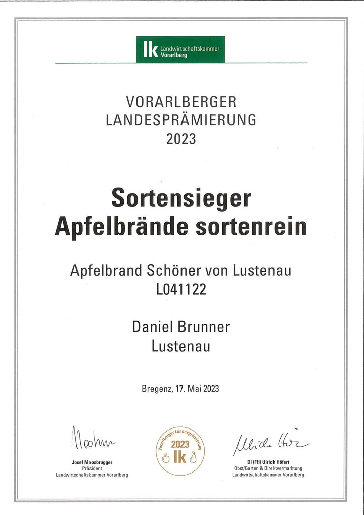 Vorarlberger Landesprämierung 2023 Urkunde Sortensieger Apfelbrände für den Schöner von Lustenau der Destillerie Brunner.