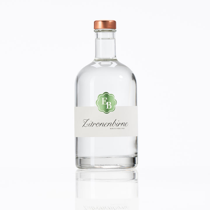 Flasche Zitronenbirne Schnaps der Destillerie Brunner.